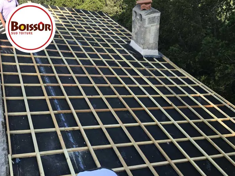 Travaux de couverture d'une maison à Fréjus Var 83